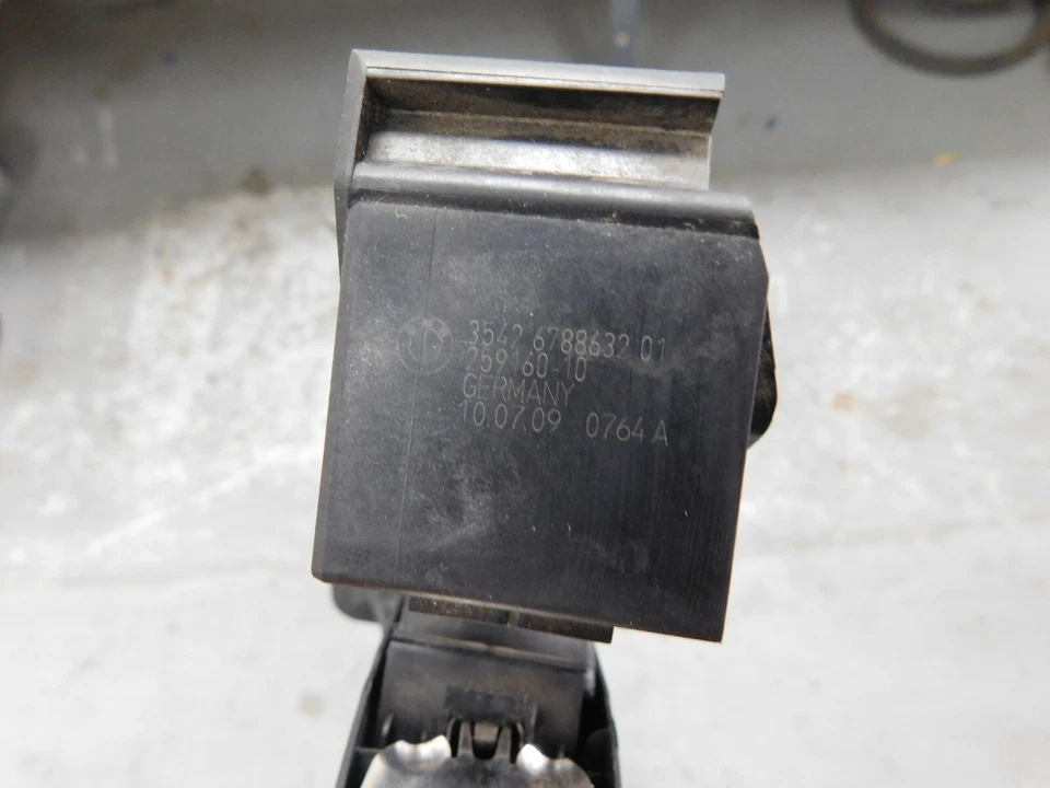 BMW M3 E92 2009 08 09 10 11 12 13 acelerador de gasolina pedal #2369 H2 Foto 4 de 4