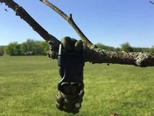 Paracord Bracelet Black or Green, Light Weight, and its Hand Made.