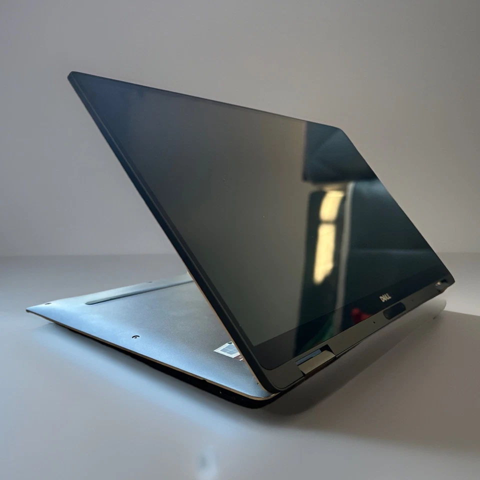 Dell XPS 13 9365 TOUCHSCREEN LAPTOP Intel Core i7-7th 16GB RAM Spares / Repairs  - Image 4 of 4