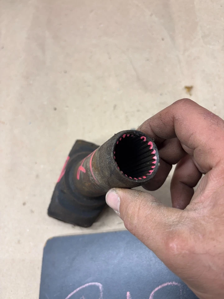 GM 27 SPLINE TRANSMISIÓN U JUNTA YUGO YEMA EJE DESLIZANTE JUNTA CAMARO NOVA GTO GS Foto 2 de 4