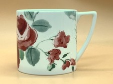 Jasper Conran für Wedgwood China Floral Design Becher / Becher.