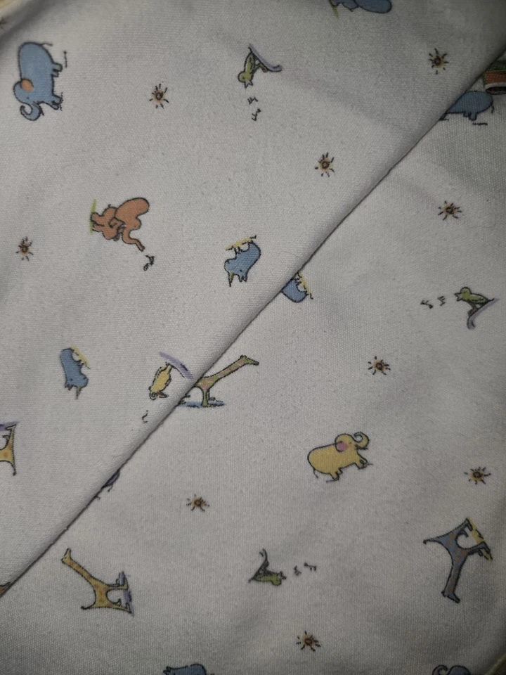 Manta bebé Carters John Lennon amarillo blanco animales amor real desfile algodón Foto 2 de 3