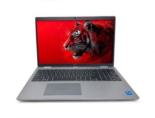 Laptop Dell Latitude 5530 i5 12th Gen 32GB RAM 512GB SSD 15.6" FHD Win 11 Pro