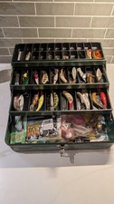 Vintage Union 3 tier TACKLE BOX FULL vintage Fishing Lures Heddon, Lazy Ike LOOK