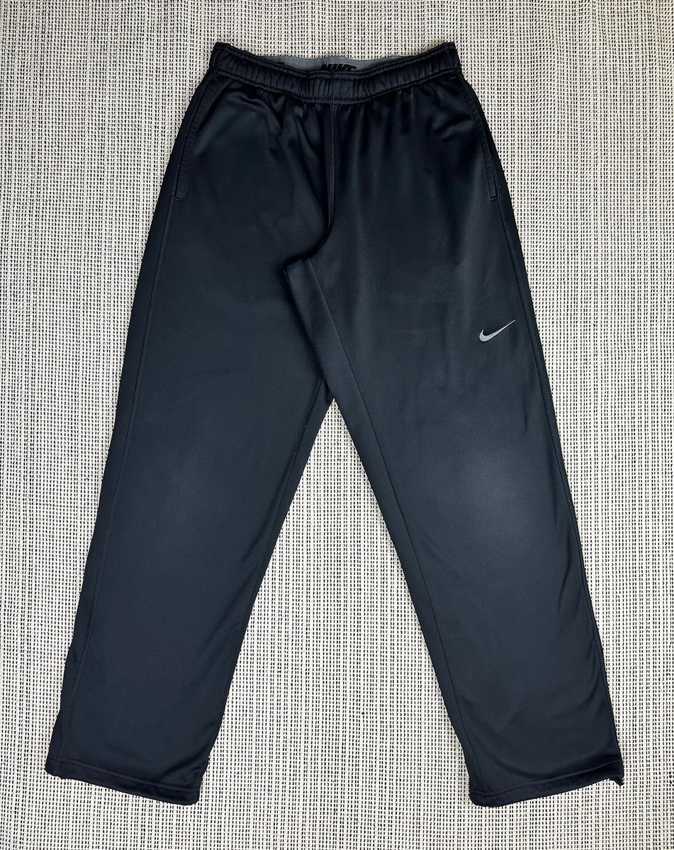 Nike therma sweatpants hot sale