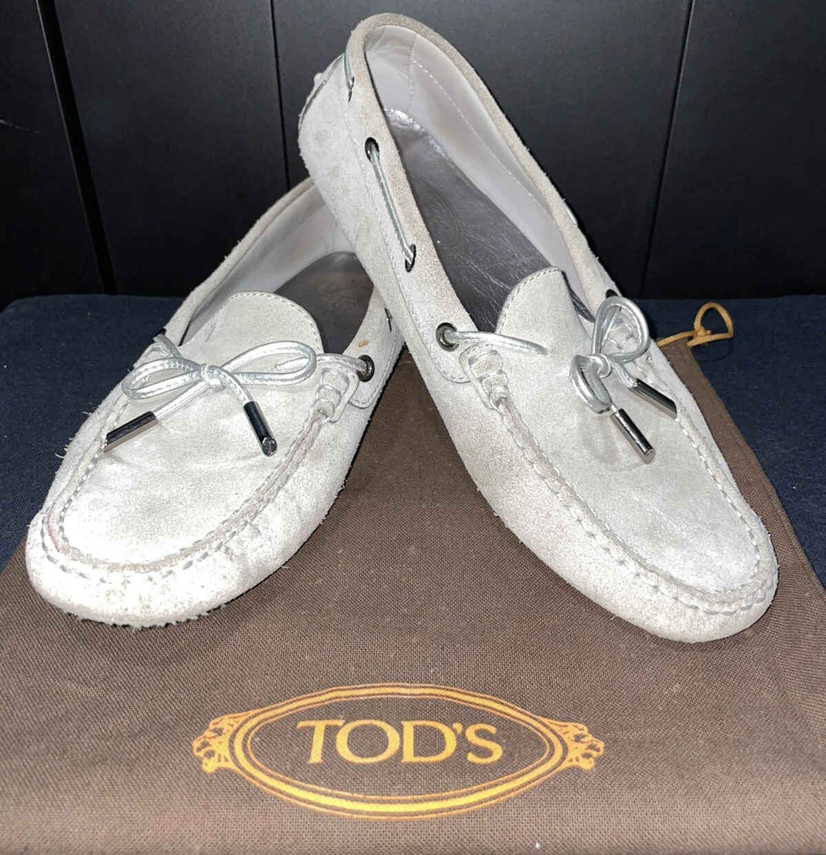 TOD’S Scarpe mocassino da guida Tods Gommino in pelle scamosciata grigio taglia 40EU 10US