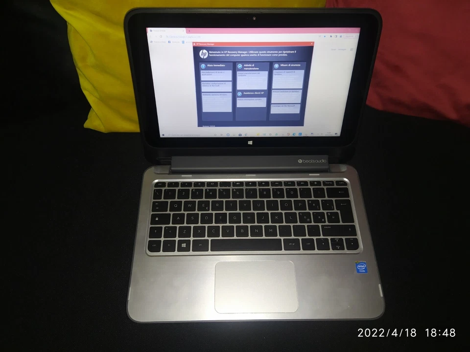 Notebook HP TouchSmart Pavilion 11-n000el x360 - Immagine 2 di 4