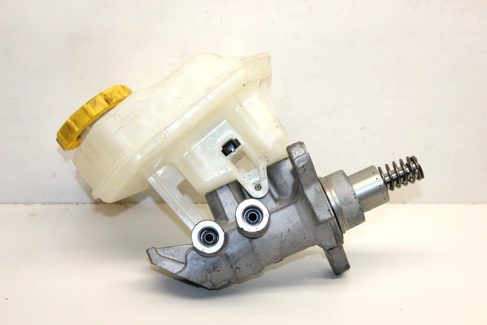 Brake Master Cylinder fits 2016-2024 Dodge Durango Jeep Grand Cherokee (VN69) - Image 3 of 3