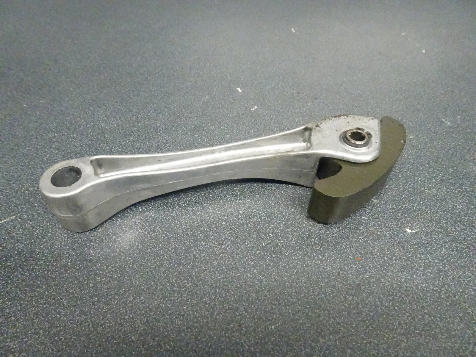 Ski-Doo OEM Cam Chain Camshaft Tensioner Guide 504152685  504152739 504153429