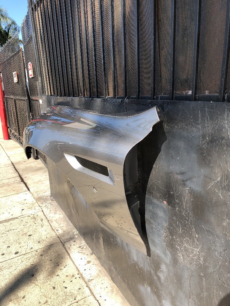 06-2010 ASTON MARTIN DB9 LH FENDER