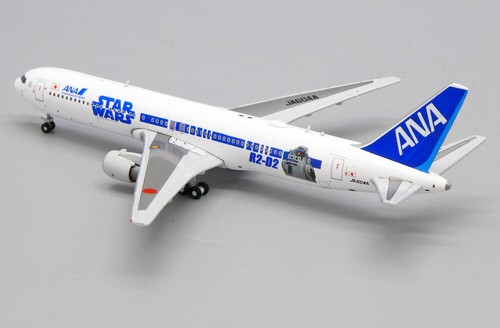 1:500 JC500 ANA Boeing 767-300(ER) "STAR WARS ANA JET" JA604A - Picture 5 of 5
