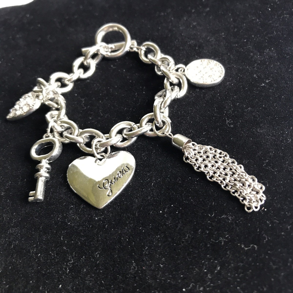 カチューシャ・被り物・帽子 Universal Studios Pewter Charm Bracelet Universal Studios Pewter Charm Bracelet - メルカリ