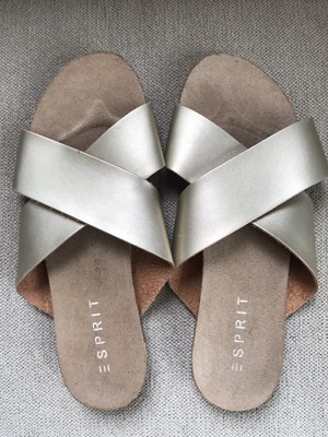 cross strap footbed sandals