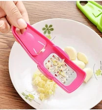 1PCS Garlic Press Crusher Multi-Function Slicer Mincer & Grater for Kitchen USA