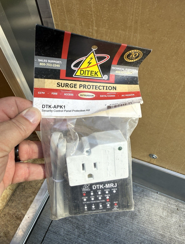 DITEK DTK-APK1 Surge Protector Kit for Security Control Panel, 1 Outlet 120V