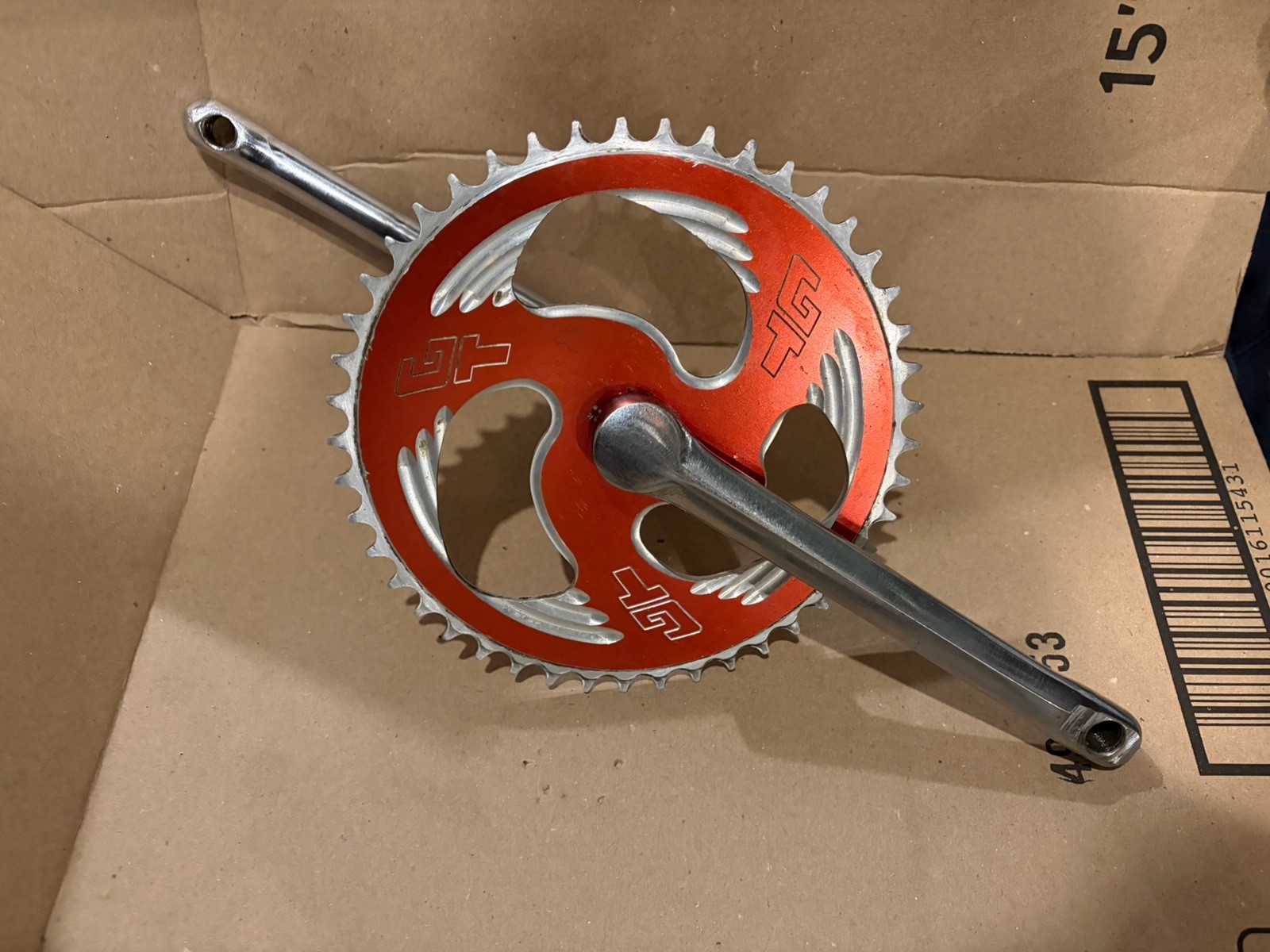 OLD SCHOOL BMX GT POWER SERIES CRANK WITH RED ELITE 45 TOOTH SPROCKET
