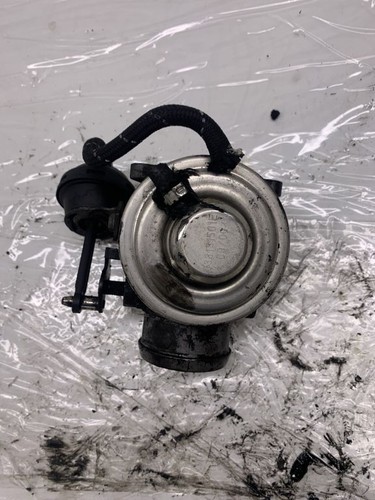 Volkswagen PASSAT B5 1999 Diesel AGR-Ventil Abgasrückführung 038129637 DRA5311