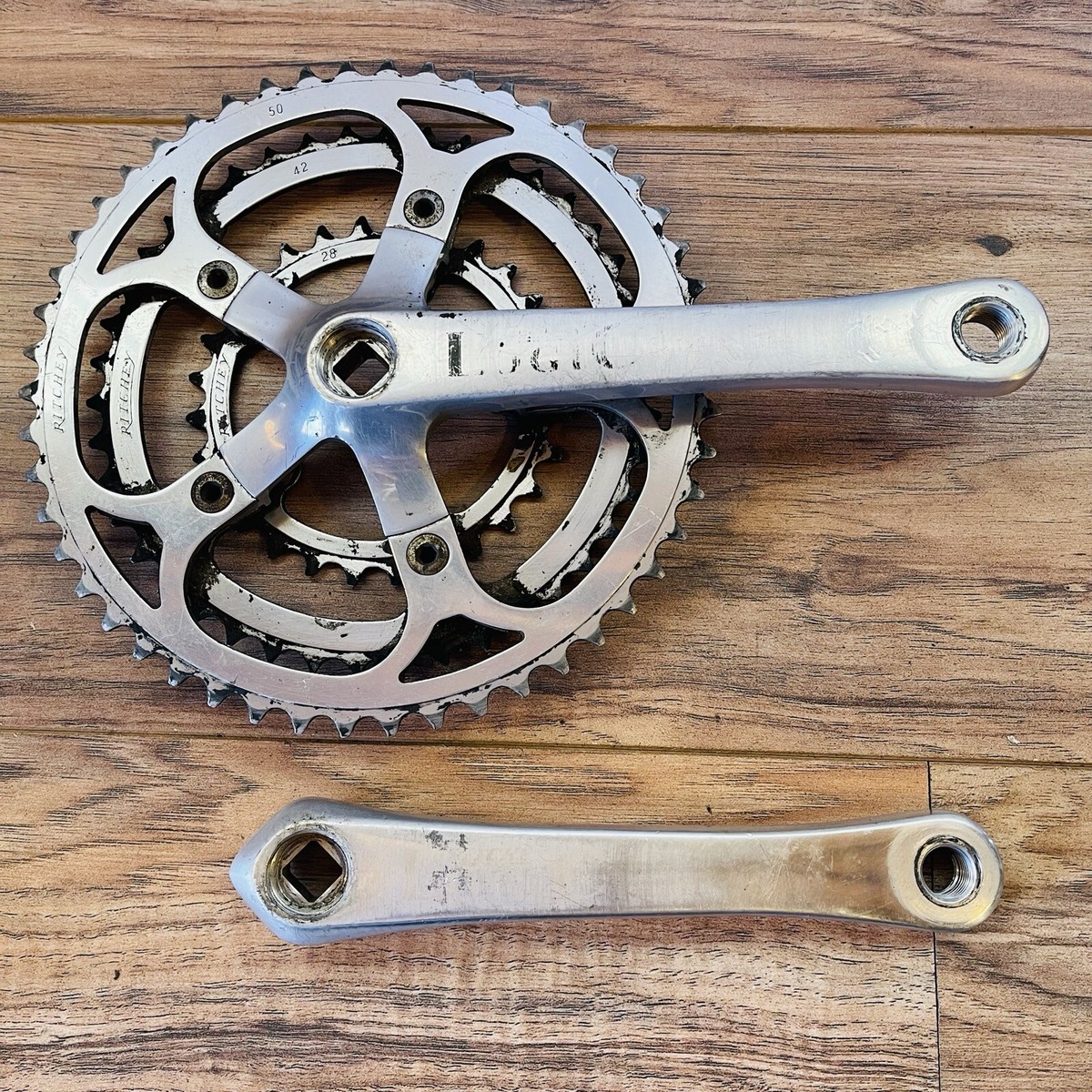 Used Ritchey Logic Triple Crankset Sugino Square Taper 110