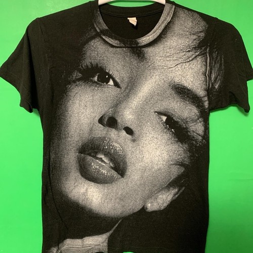 Sade vintage t shirts - Gem Sade vintage t shirts - Gem