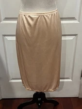 Women Half Slip Beige Gold Size 2XL 24"Lx20"W