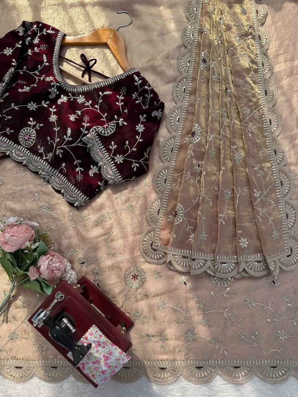 Beautiful Heavy Fendy Silk Peach Saree With Blouse For Functional Wear thumbnail 9