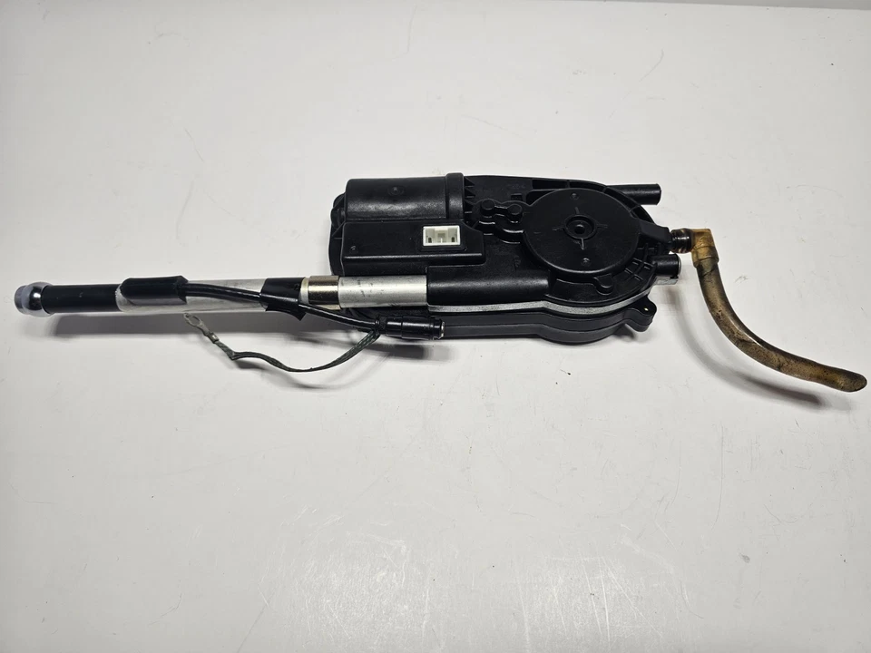 1997 - 2006 Jaguar XK8 XKR X100 antena estéreo de rádio extensor de energia LJA4120AB - Imagem 3 de 4