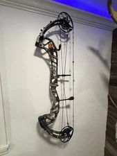 PSE XPEDITE NXT RH 60# KUIU Verde Pattern