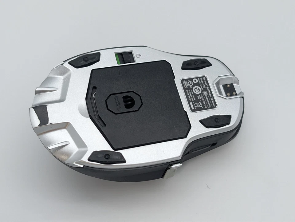 Microsoft Sidewinder X8 Powerful Wireless Gaming Mouse System USB Model 1352 - Image 4 of 4