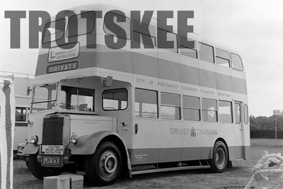 Größeres Negativ Portsmouth Leyland PD2 Metro Cammell LRV978 um 1975
