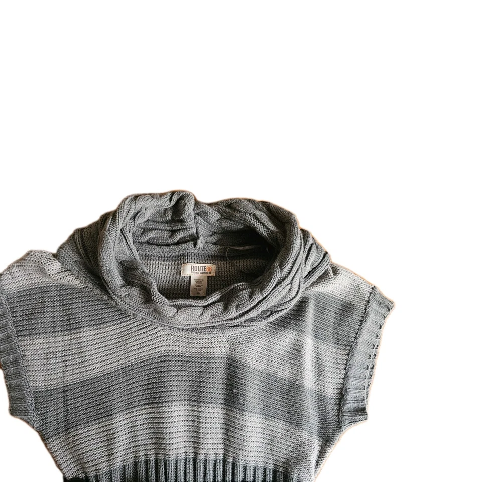 Vestido Suéter Route 66 Gris Rayas con Cuello Capucha y Cinturón Talla Mediana Foto 3 de 4
