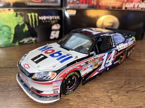 Tony Stewart #14 Mobil 1 2012 Las Vegas carrera victoria RCCA Elite 1:24 NASCAR - Imagen 4 de 6