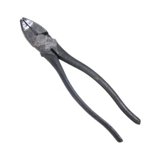 KLEIN TOOLS 9” LINEMAN’S SIDE CUTTING PLIERS, 213-9NE, USA