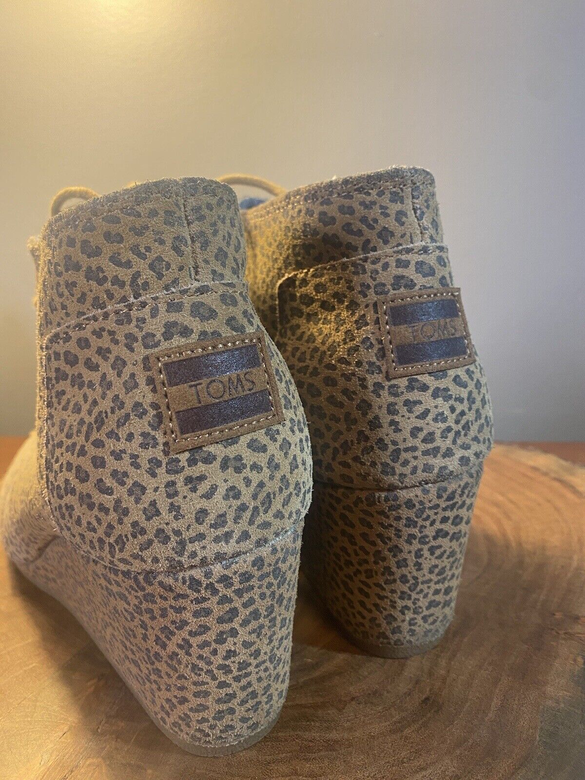 toms Wedge Bootie Leopard  Tan Wedge  womens size… - image 3