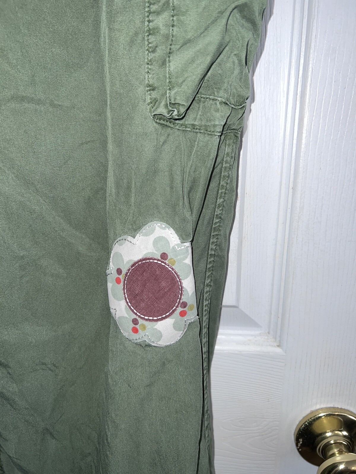 UNIVERSAL THREAD Green Lyocell Floral Patch Draws… - image 4