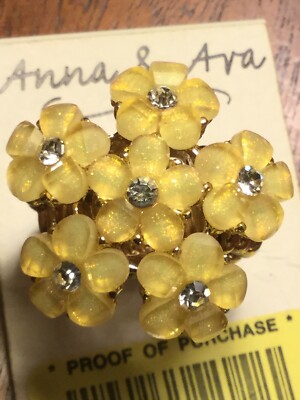 ''Neu mit Etikett'' ~ Anna und Ava Gold Strech gelbe Blumen Ring ~ von Dillard's!