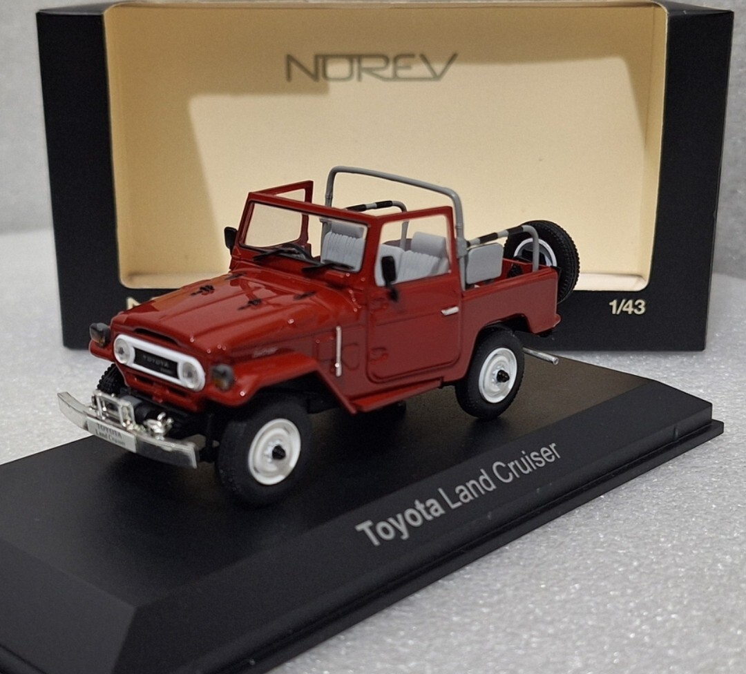 Toyota Land Cruiser BJ40 Red 1974 1:43 Norev 800356 Diecast Model