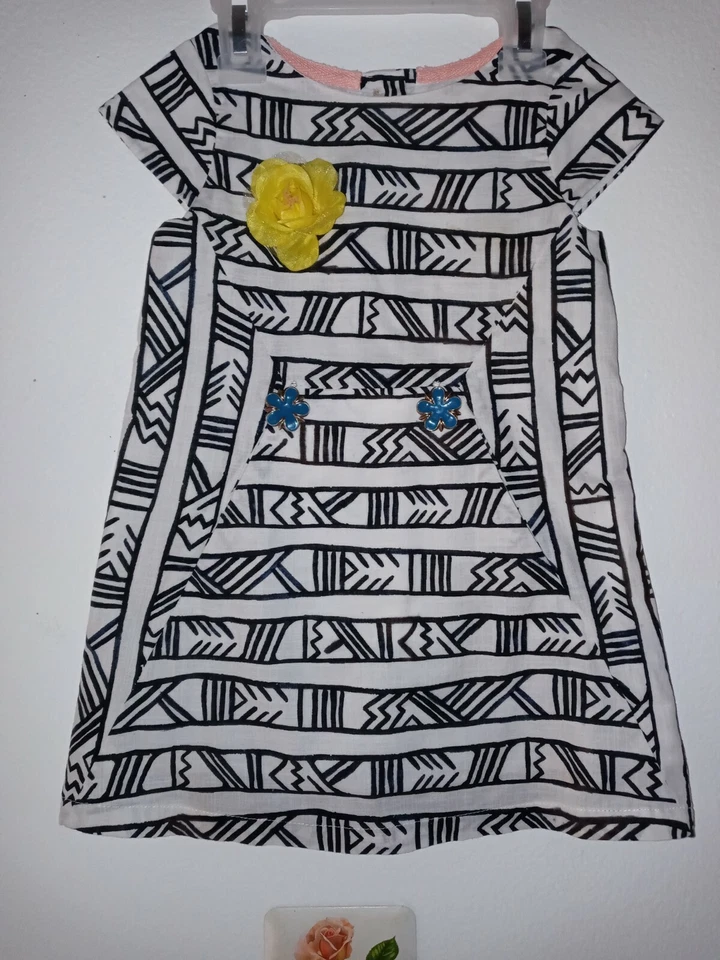 GENUINE KIDS From OshKosh Cute Black/White Tribal Print Two Pocket Accent Dress - Image 3 of 4