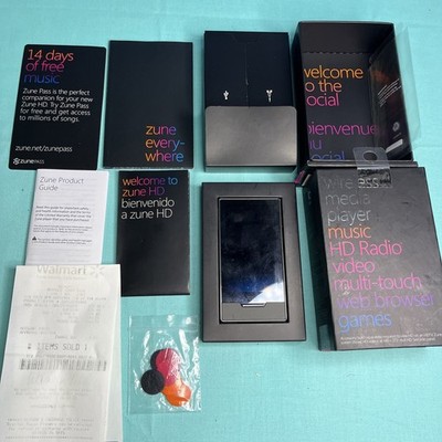 Microsoft Zune HD 16GB Black Model 1395 Media Player in original box see descrip
