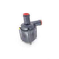 Pompe à eau Audi A8