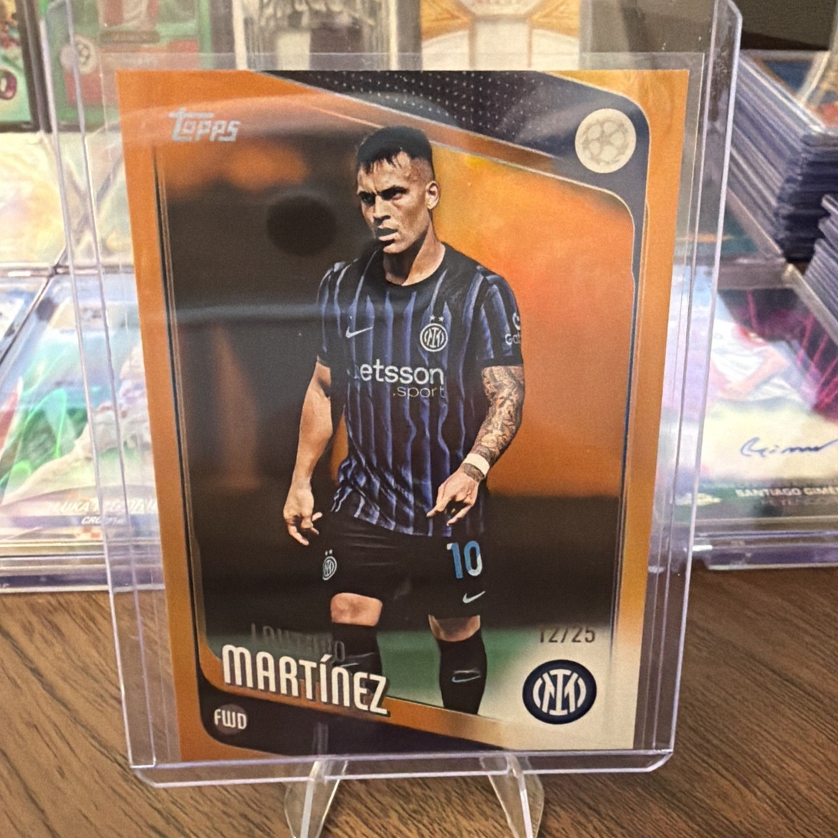 2025-26 Topps UCC - Lautaro Martinez Orange Refractor #/25 Inter