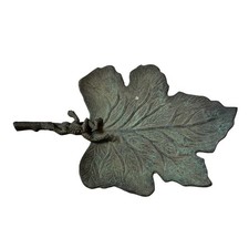 VTG LEAF DRESSER TRAY WITH FROG Metal Outdoors Trinket Dish Copper Patina 10”