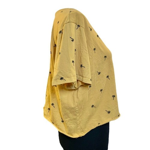Women's French Pastry golden yellow pineapple cropped t shirt size xl - Picture 3 of 5