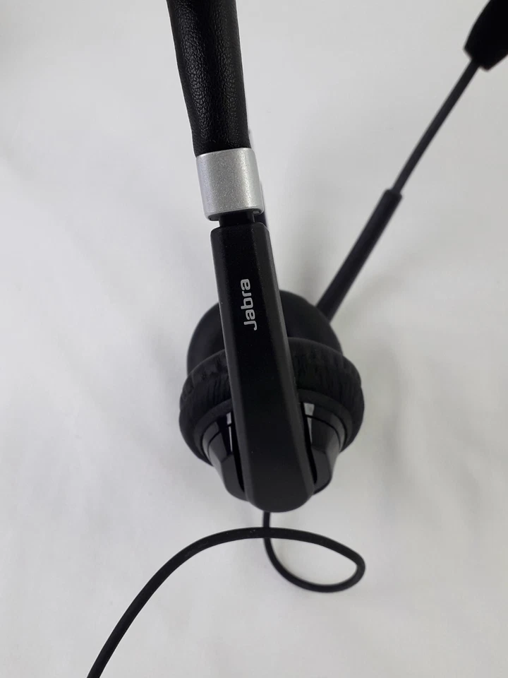 Jabra UC VOICE 550 Model HSC011 MS Duo Headband Black - Used F2 - Image 4 of 4