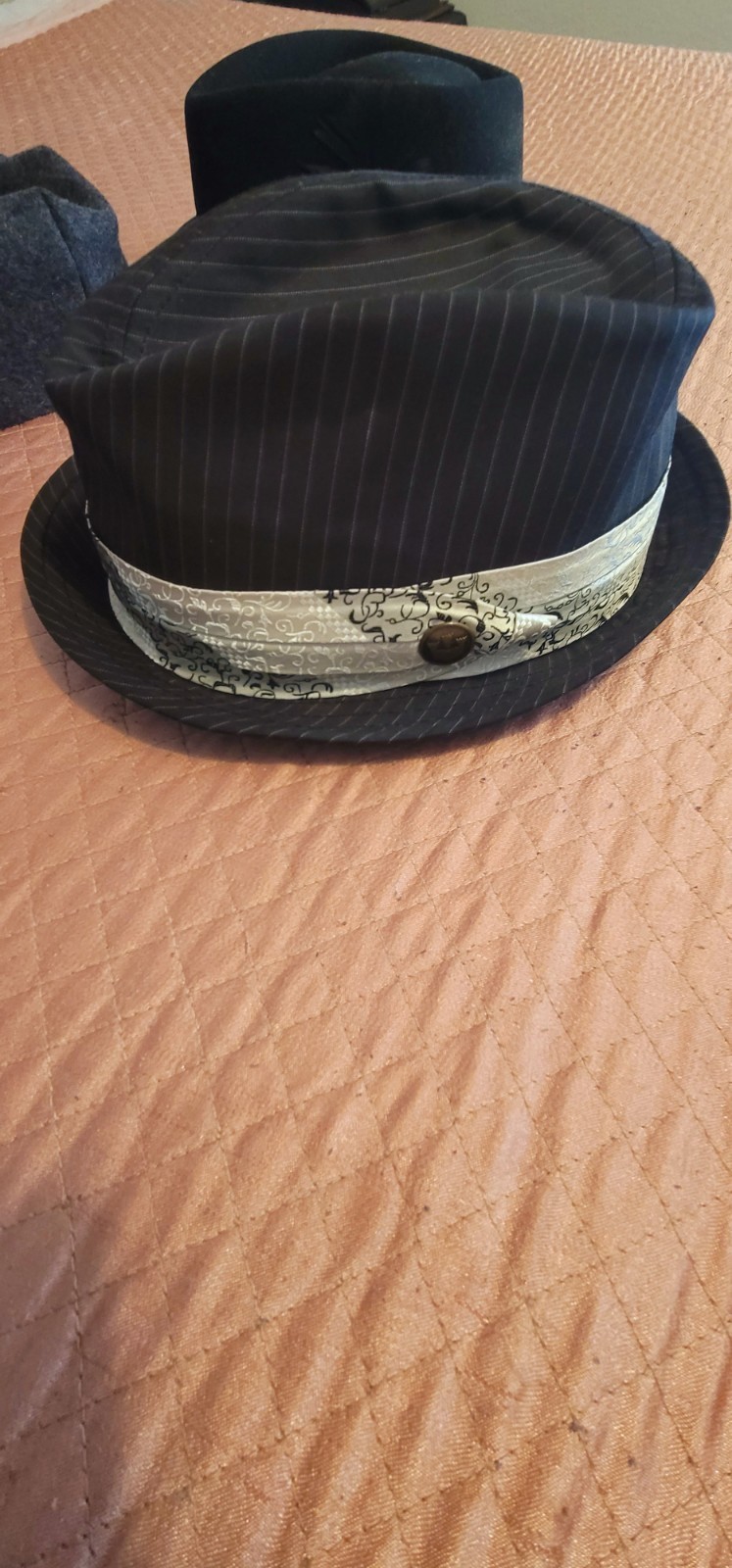 Goorin Bros Men's Fedora & Newsboy Hats Black Gray Solid Pinstripe Large image 2