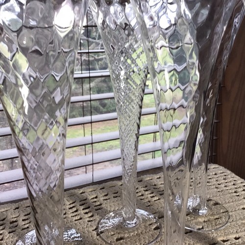 6 Optic Swirl Caffe’ Grande 7 Oz Hollow Stem Champagne Flutes - Imagen 2 de 6