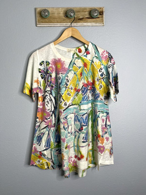 Atelier5 by Gozde Yilmaz Women's Short Sleeve Wearable Art Swing Top L