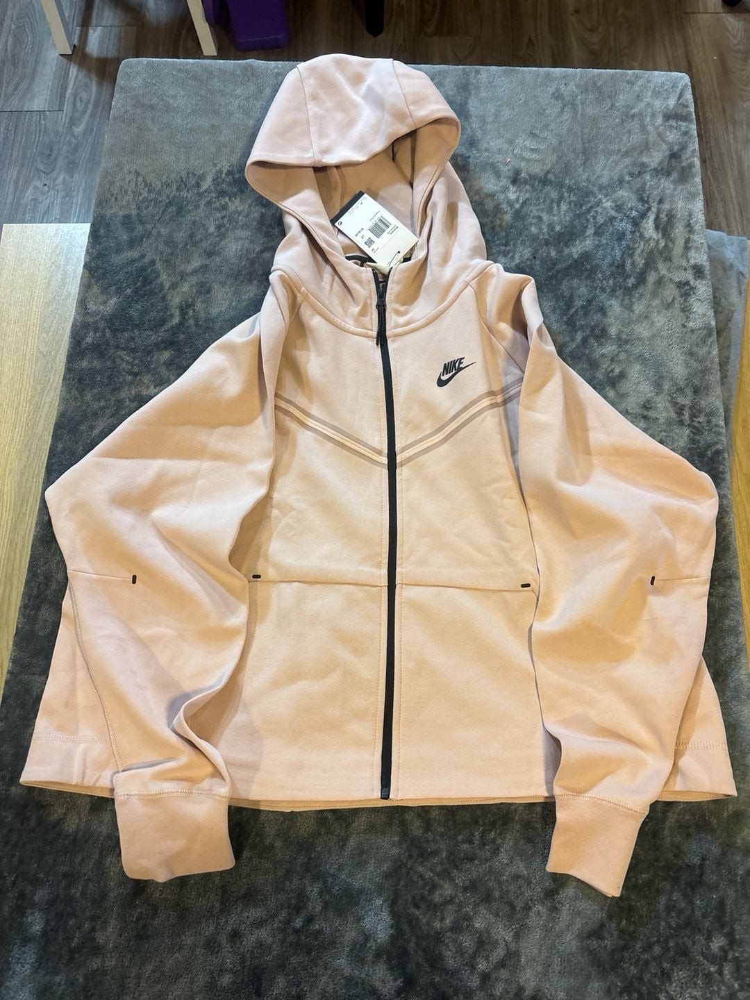 Nike Sportswear Tech Fleece Windrunner Women's Plus Size Full-Zip Hoodie Pink 2X