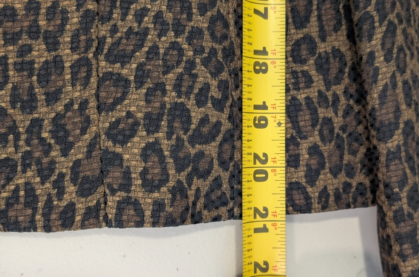 LE SUIT Womens BLACK BRONZE 2PC ANIMAL PRINT SKIRT SUIT SZ 4P Lined NWT