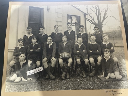 Vintage Old Photograph Fifteen School Boys Rugby Team Shorts Ball Wanstead 1949