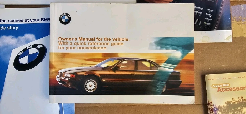 BMW E38 1999 2000 01 manual del propietario juego de libros y estuche/completo 740i 740il 750il Foto 3 de 4